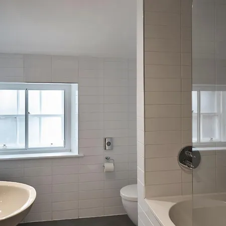 Four Points Flex By Sheraton Edinburgh-2