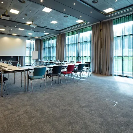 Steigenberger Airport Hotel Amsterdam-2