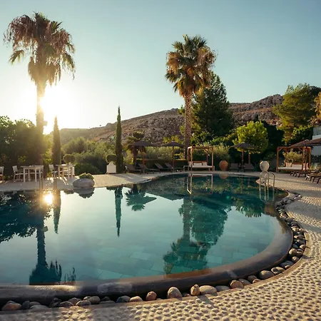 Caesars Gardens Hotel & Spa - Adults Only-3