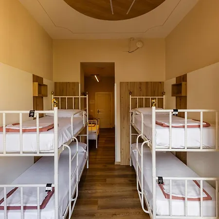 Hostel Archi Rossi-2