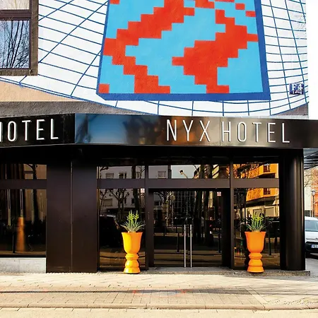 Nyx Hotel Mannheim By Leonardo Hotels-3