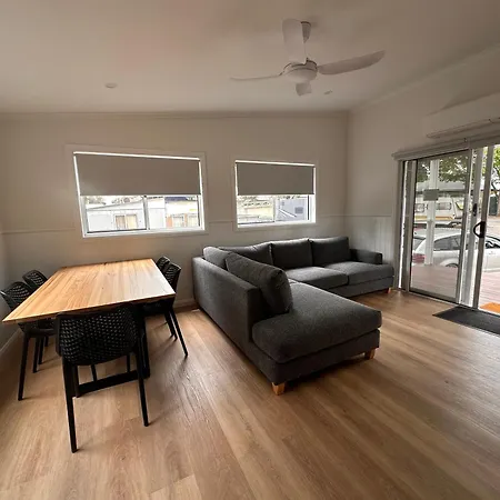 Eureka Stockade Holiday Park-2