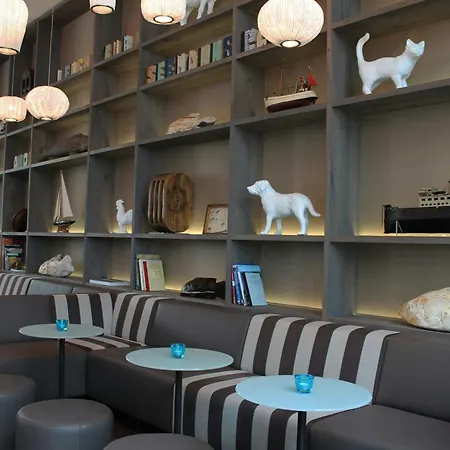 Motel One Bremen-Altstadt-3
