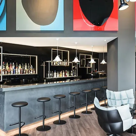 Motel One Basel-2