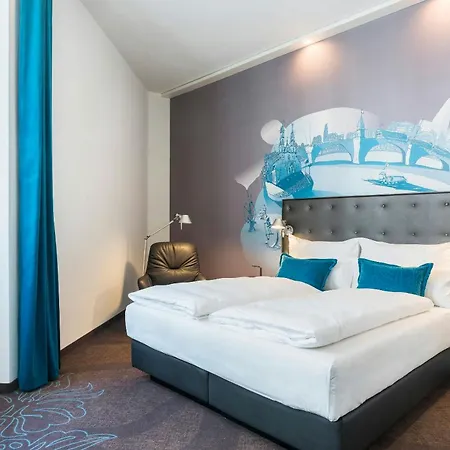 Motel One Basel-2