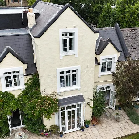 Bedford Lodge-3