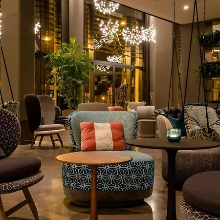 Motel One Barcelona-Ciutadella-2