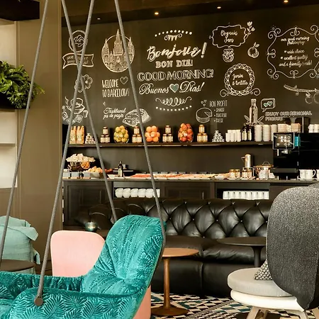 Motel One Barcelona-Ciutadella-3
