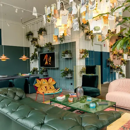Motel One Rotterdam-3