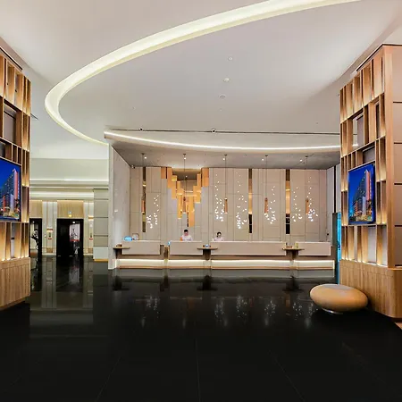 Harris Hotel And Conventions Kelapa Gading Jakarta-3