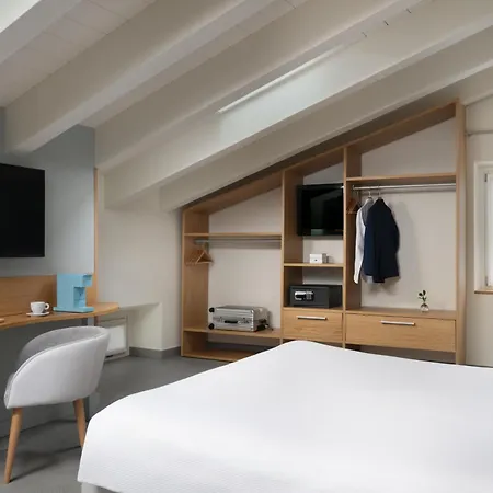 Avenue Boutique Hotel-3
