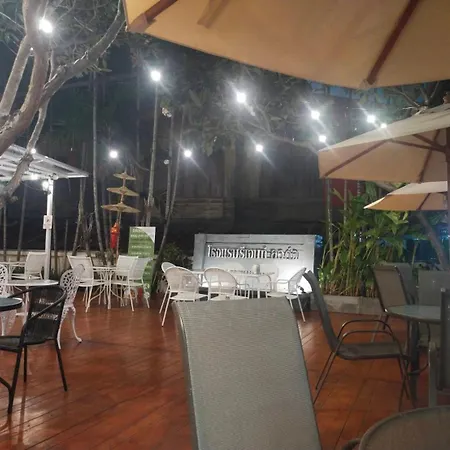 Regent Lodge Lampang-3