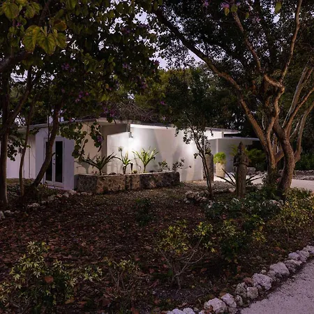Largo Resort-2