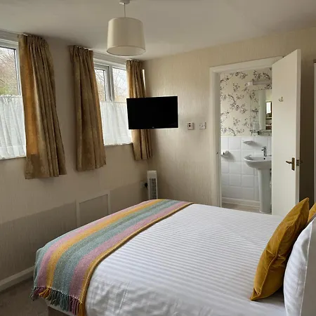 The Raincliffe Hotel-2