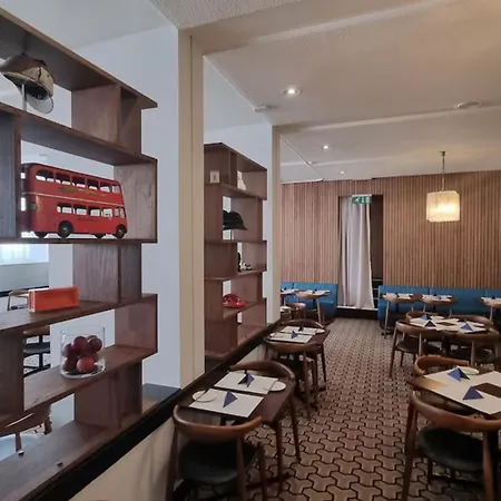 Lancaster Hall Hotel-2