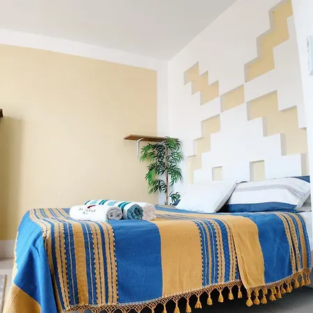 Brisamar Guesthouse-2