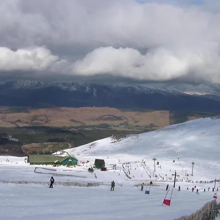 The Base Camp Hotel, Nevis Range-3