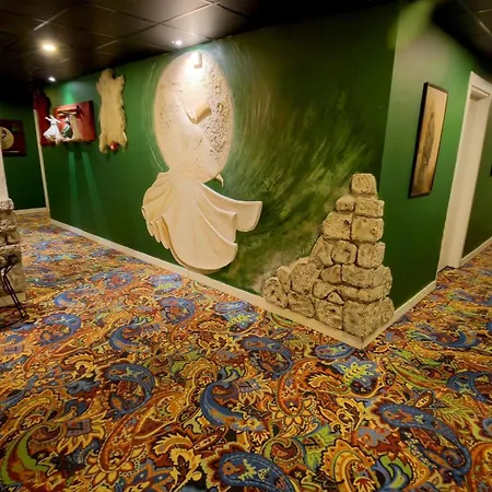 Think Hotel-2