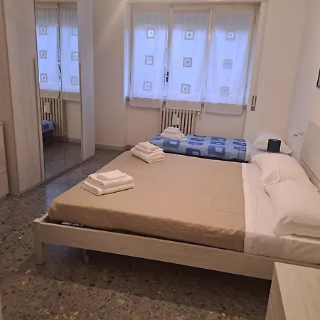 Gold Sunshine srls Guest House o Affittacamere-2