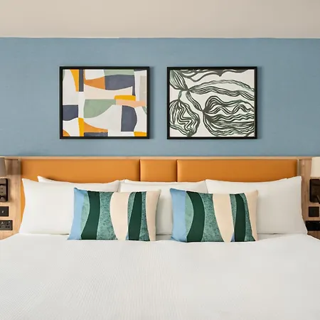Voco Letchworth Hall By Ihg-3