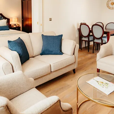 Grand Hotel Karel V-3