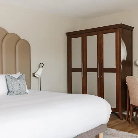 The Malone Hotel-2