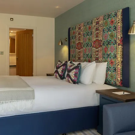 Great Hallingbury Manor & Lodges London Stansted-2