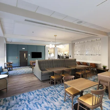 Hampton Inn Miami-Coconut Grove/Coral Gables-3