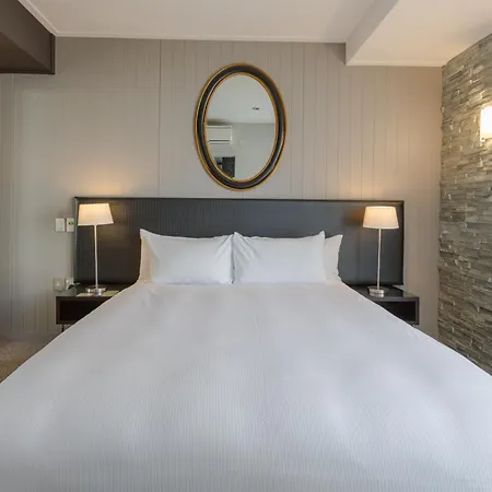 Doubletree By Hilton Queenstown-3