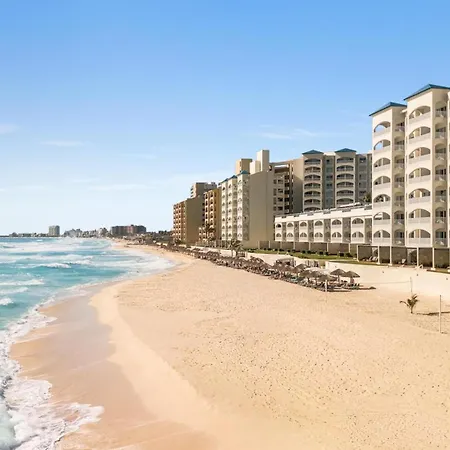 Hilton Cancun Mar Caribe All-Inclusive Resort-2