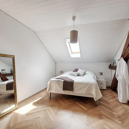 Am Pavillon, Bed&Kitchen-2