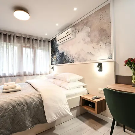 Laurea Rooms-3