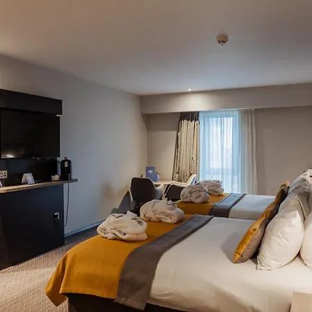 Maldron Hotel Newcastle-3