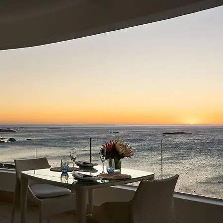 Twelve Apostles Hotel&Spa-2