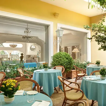 Grand Hotel De La Ville-3