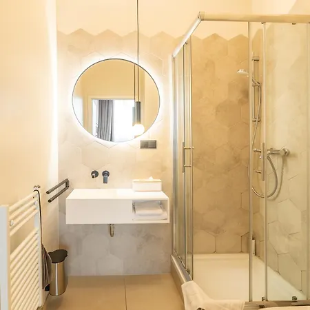 Midi Inn Parkhotel Mitte-3