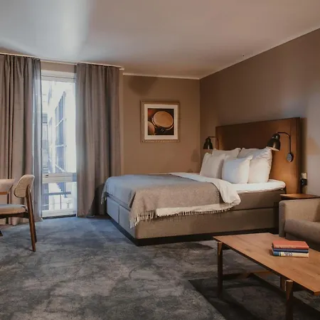 Home Hotel Grand Olav-3