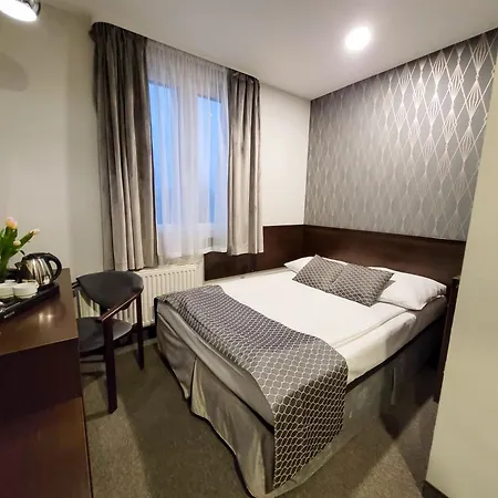 Hotel Fero Express Pokoje Klimatyzowane Ac-2