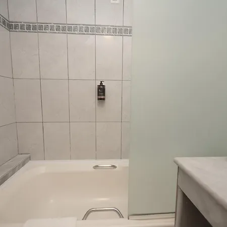 Kosta Palace-2