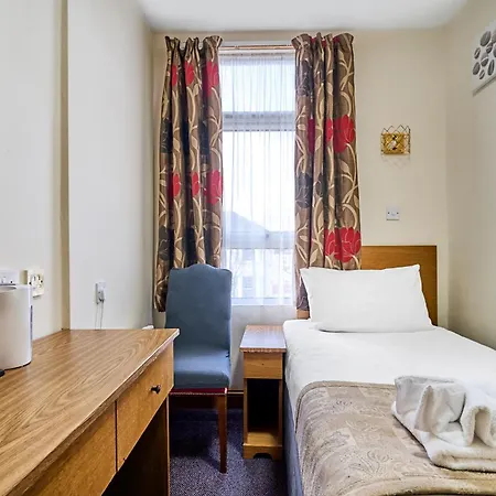 Britannia Inn Hotel-2