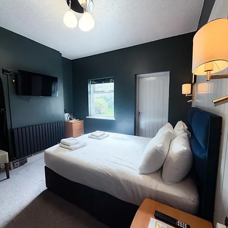 Nomi Rooms & Restaurant-3
