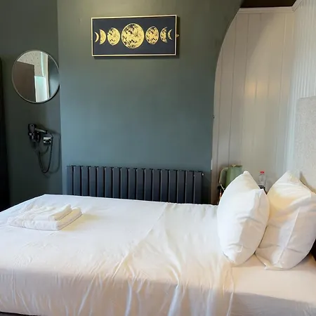 Nomi Rooms & Restaurant-2