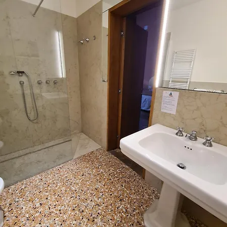 Ca' Cappellis - Luxury B&B And Exclusive Apartments-3