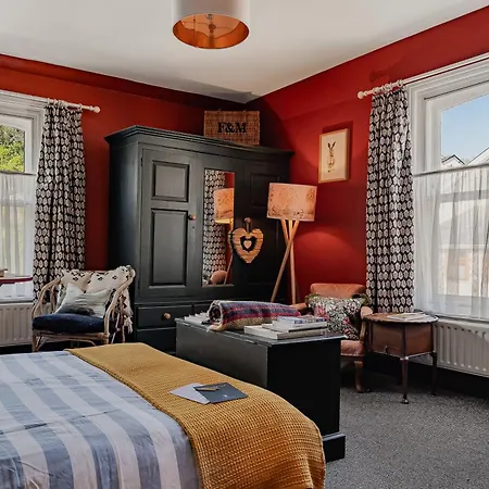 One Drake Road Hotel-2