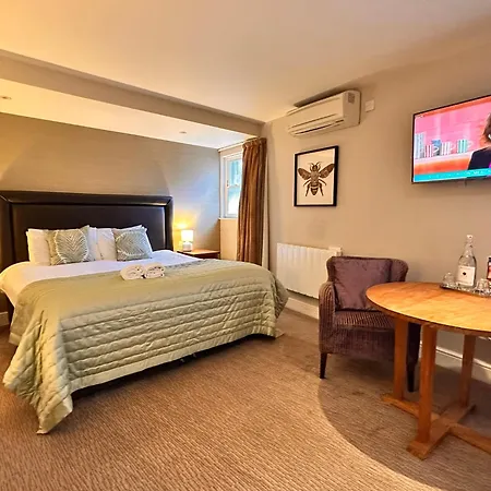 Goswell House Hotel Central Windsor-2