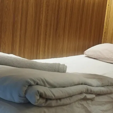 Gafa Garden Hostel & Apartments - Great Location-3