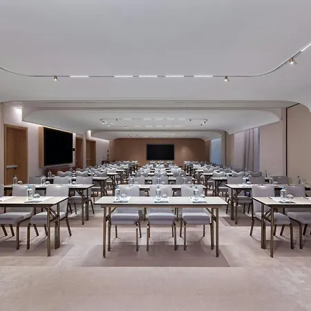 The Landmark Nicosia, Autograph Collection-2
