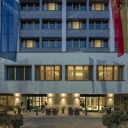 Hilton Geneva Hotel And Conference Centre-3