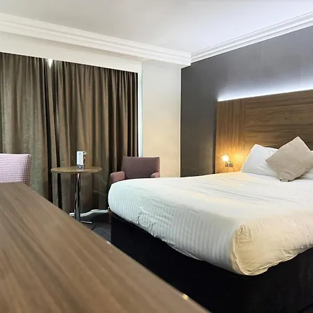 Best Western Plough And Harrow Hotel-2