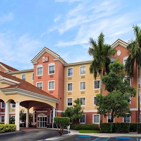 Best Western Plus Miami-Doral/Dolphin Mall-3